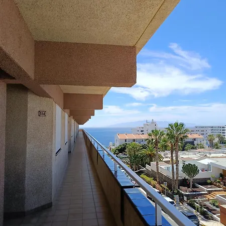 דירה 1 Bedroom Aquaviva קיאו סלבאחה