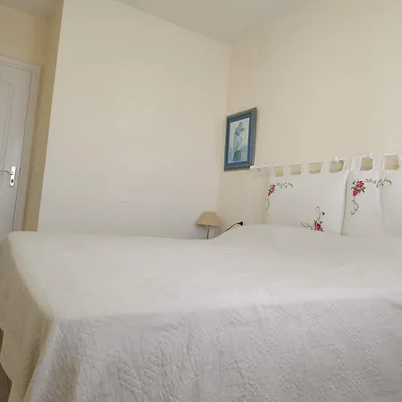 1 Bedroom Aquaviva קיאו סלבאחה